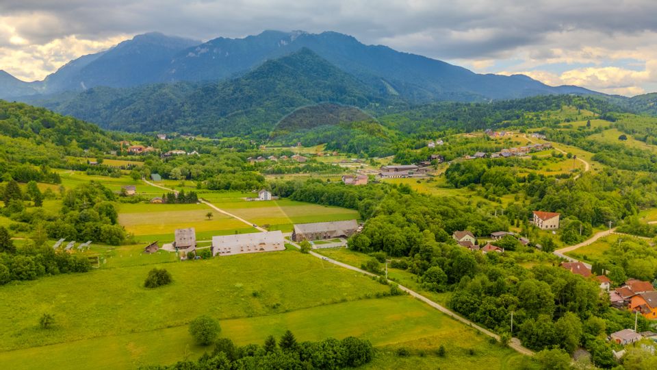 Land 1,590sqm Rasnov / DJ 101