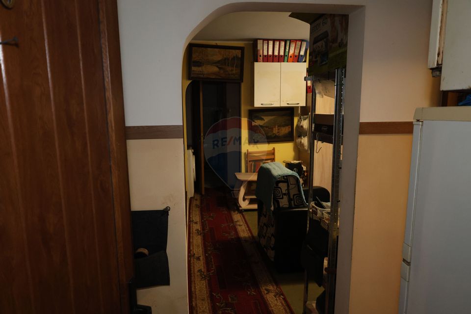 Comision 0% - Apartament cu 2 camere de vânzare în zona Florilor