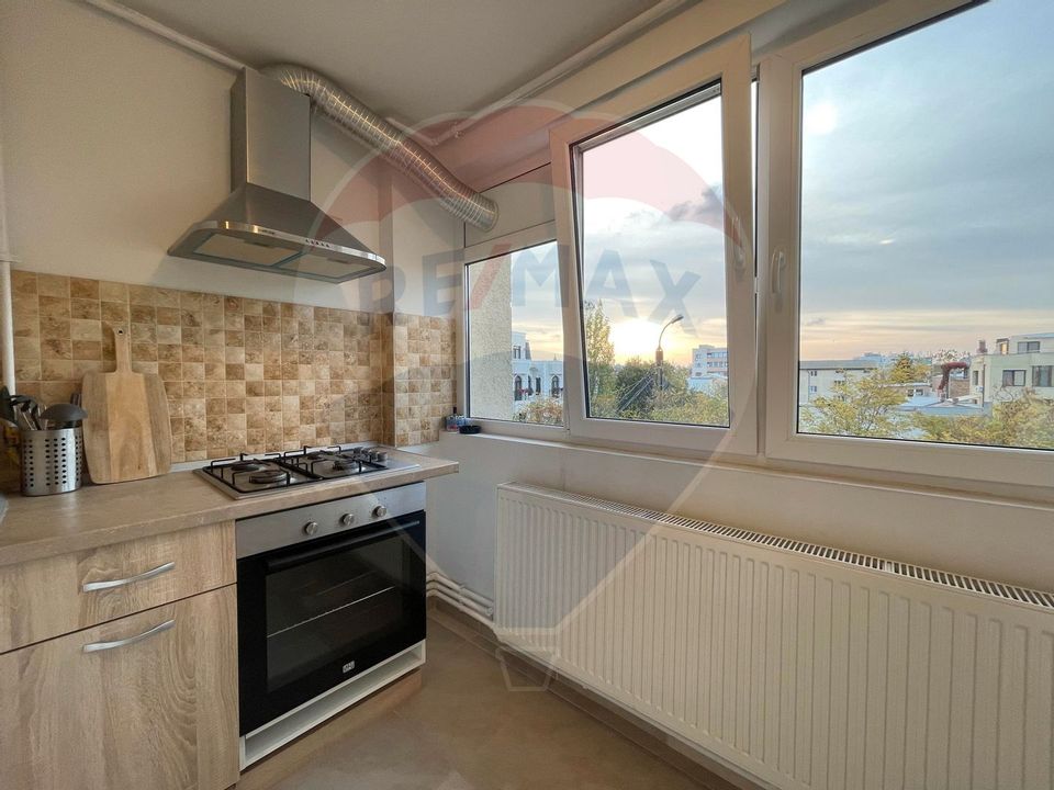 Apartament 2 camere de închiriat, termen lung, în Faleza Nord