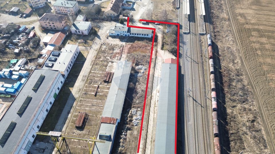 Industrial space of 17,000 sqm land plus industrial facilities