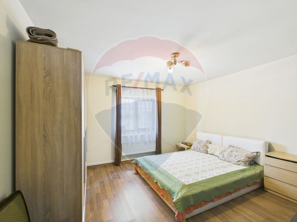 Casa spatioasa cu 5 camere si curte amenajata – Chitila