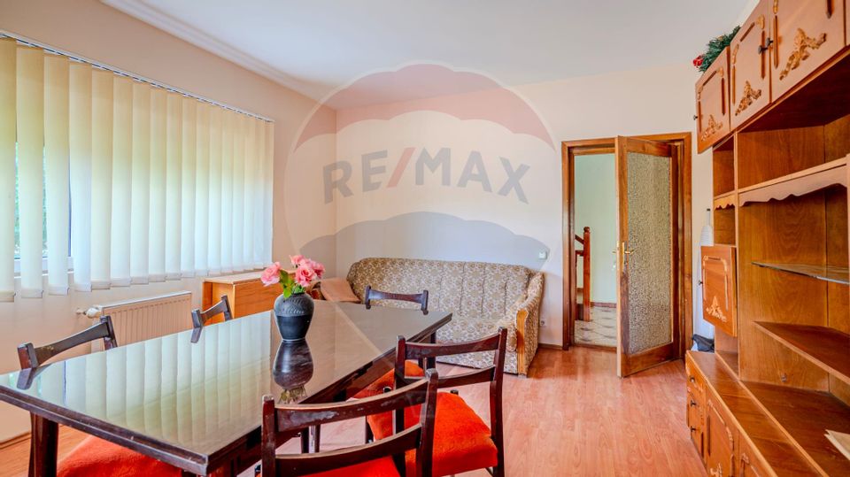 10 room House / Villa for sale