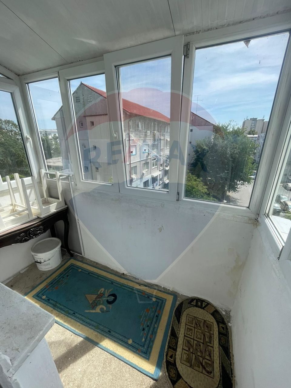 Apartament cu 2 camere de vânzare în zona Craiovita Noua