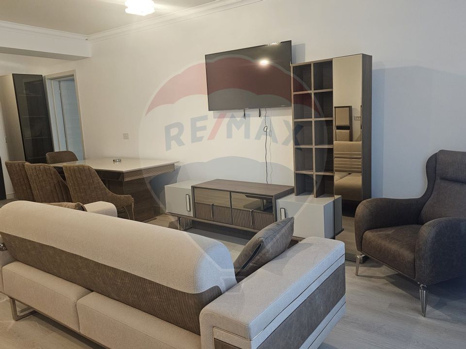 Apartament cu 2 camere de vanzare în white Titanic
