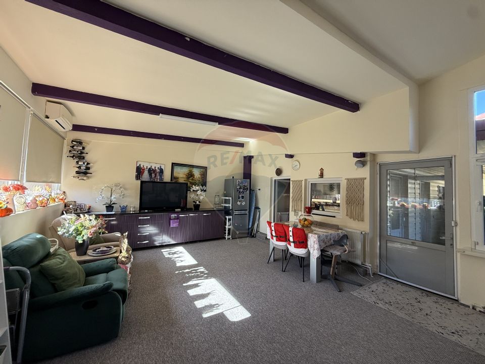 Casă /Vilă cu 6 camere de vânzare in Cumpana Constanta