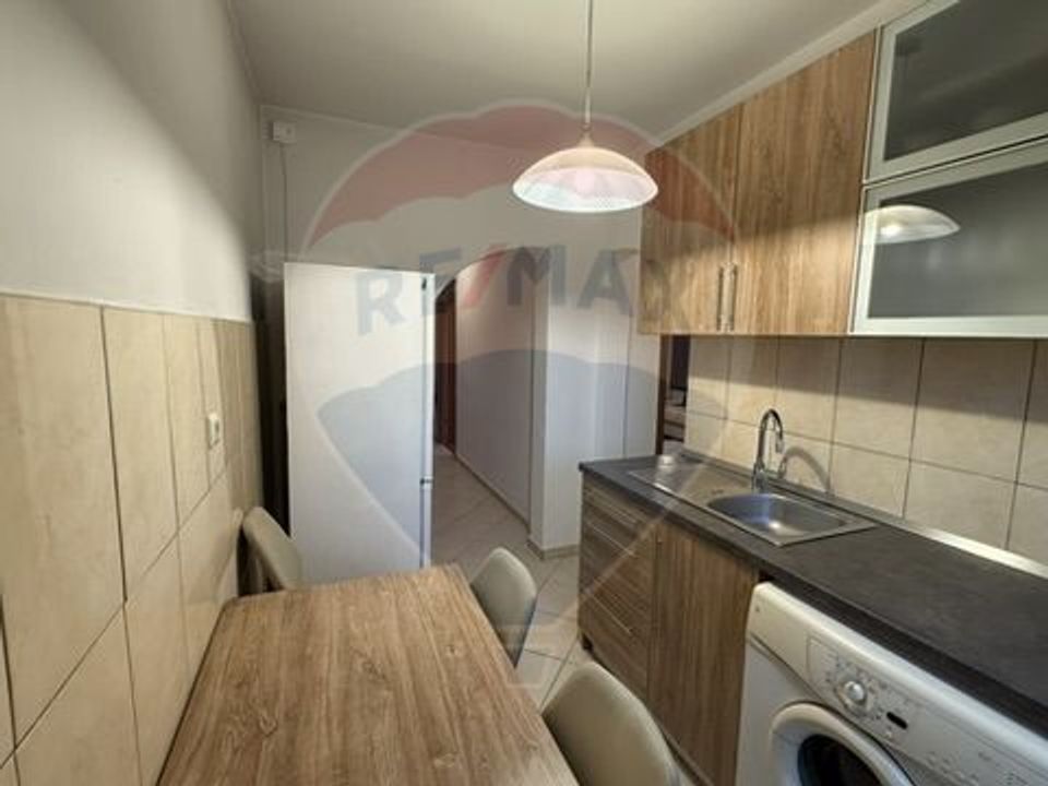 VANZARE Apartament cu 2 camere in zona Favorit / Drumul Taberei