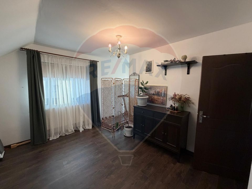 4 room House / Villa for sale, Bariera Valcii area