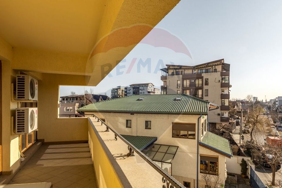 4 room Apartment for sale, Baneasa area