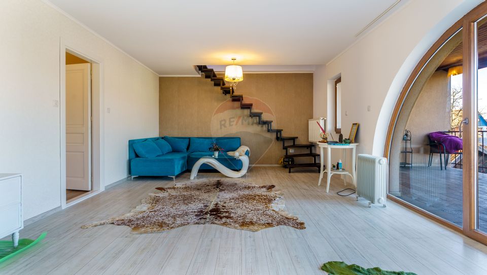 Casă / Vilă cu 4 camere de închiriat în zona Nord-Vest, Comision 0%