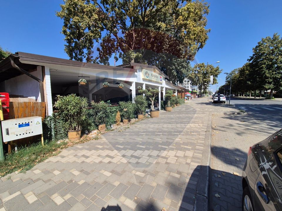 Spațiu comercial restaurant cu terasă de vânzare în  Olimp Constanța