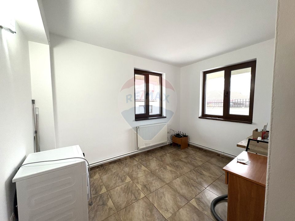 5 room House / Villa for rent, Palazu Mare area