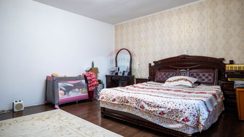 Vanzare casă 4 camere cu curte, Chitila la 3 minute de școală