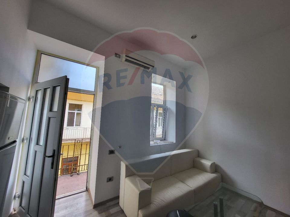 Apartament cu 2 camere de vânzare în zona Central