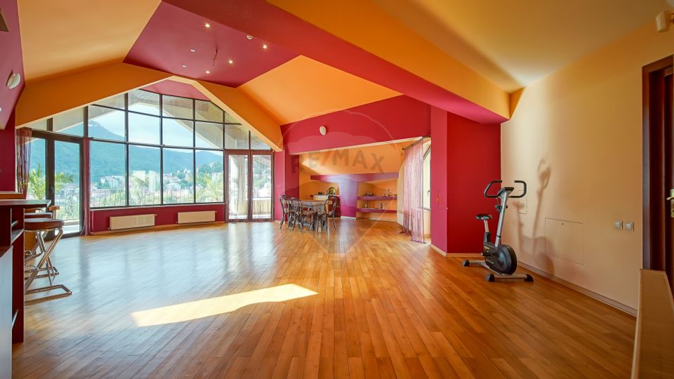 Casă / Vilă de vânzare – Strada Sitei nr. 42, Brașov