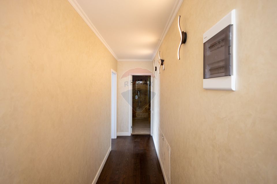 5 room House / Villa for sale