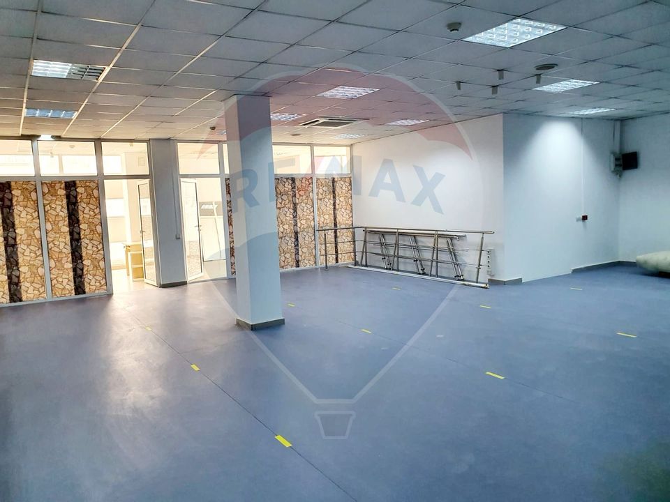 150sq.m Commercial Space for rent, Central area