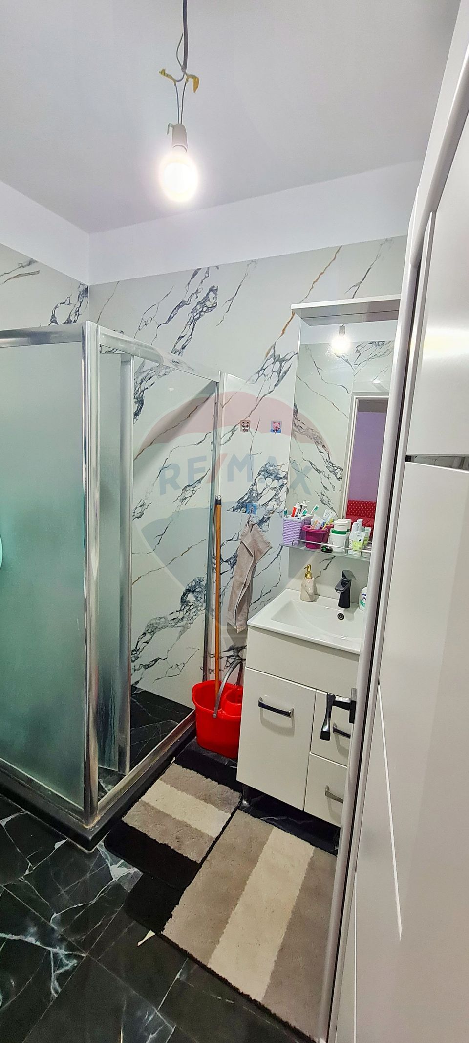 Casă modernă cu 4 dormitoare în Chiajna Militari Residence