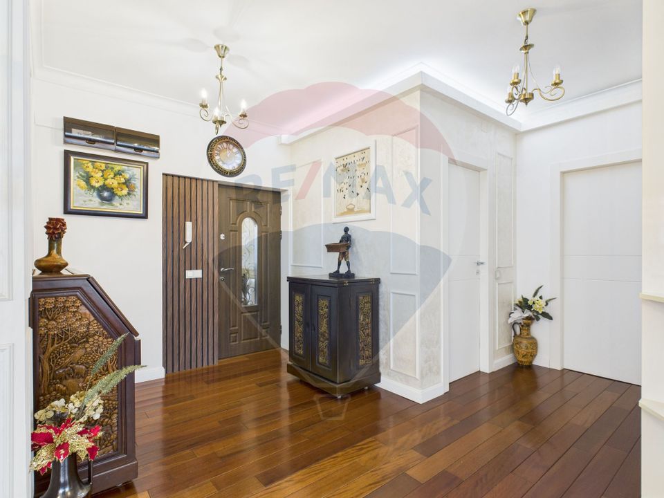 PENTHOUSE spectaculos cu terasa 300 mp