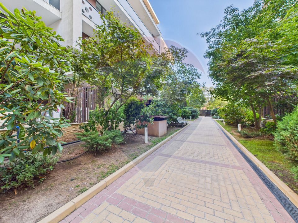 De inchiriat | Apartament 3 camere cu terasa | Privighetorilor