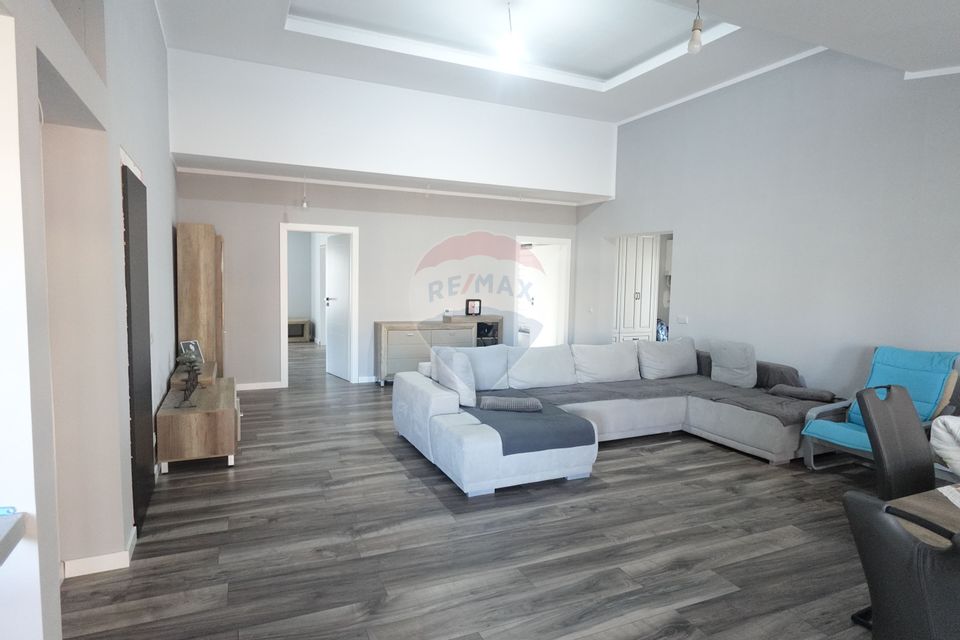 4 room House / Villa for sale