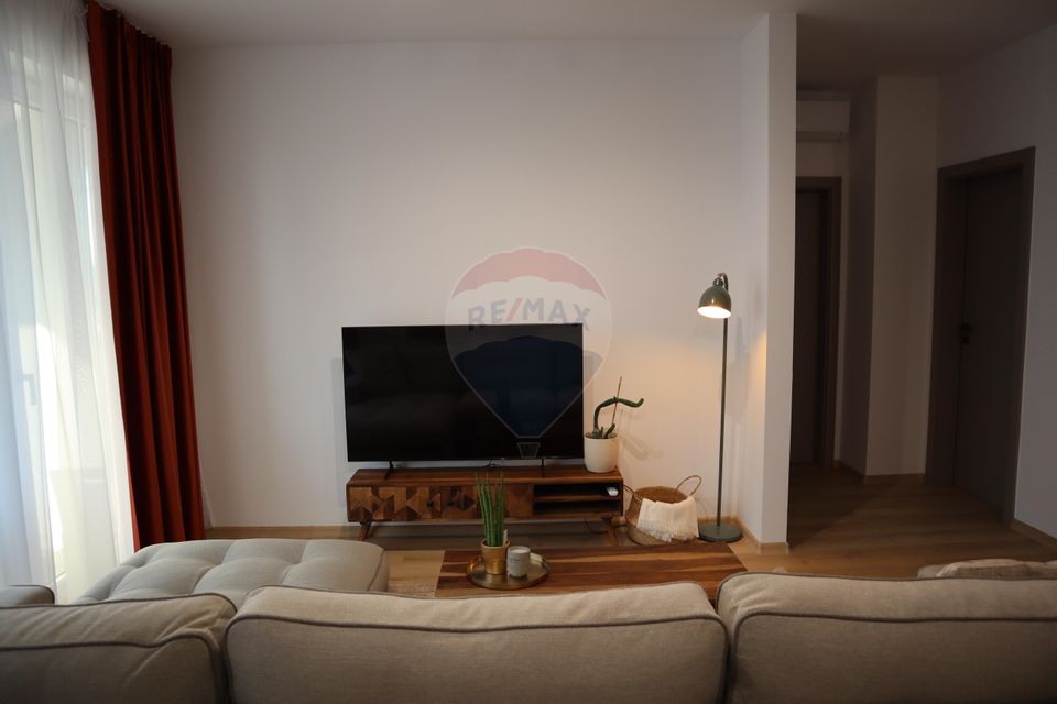 3 room Apartment for rent, Turnisor area