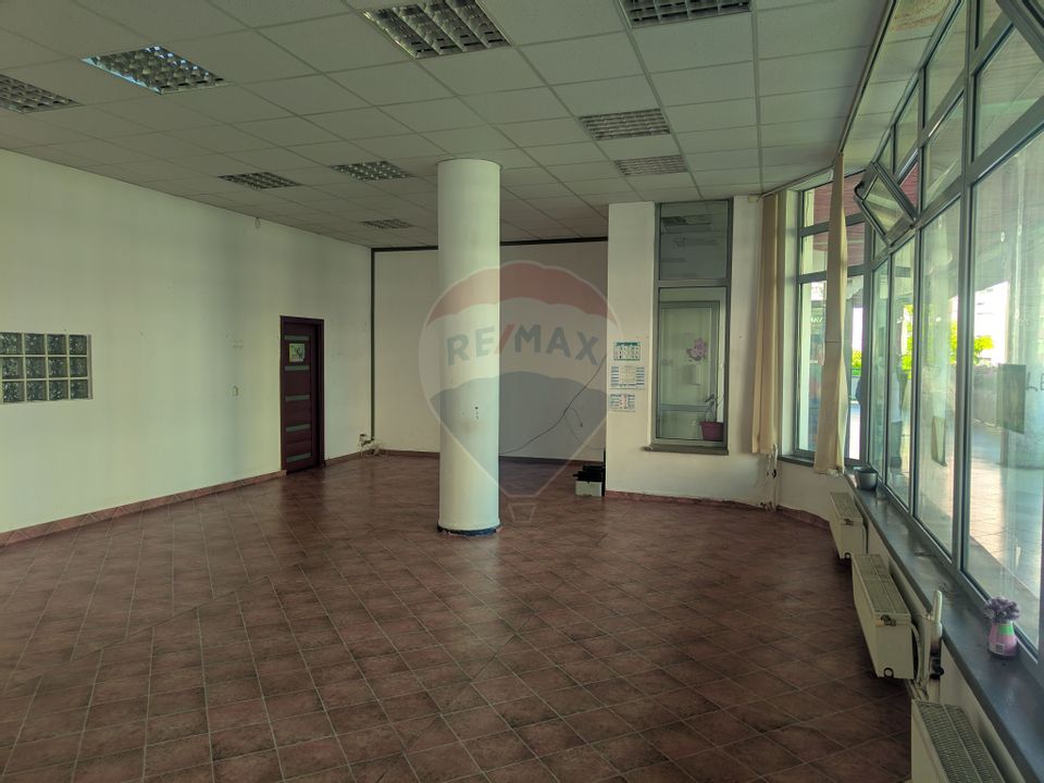Spațiu comercial 97mp de inchiriat