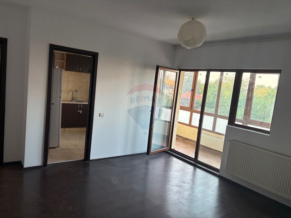 Vand apartament 2 camere Omnix City Voluntari