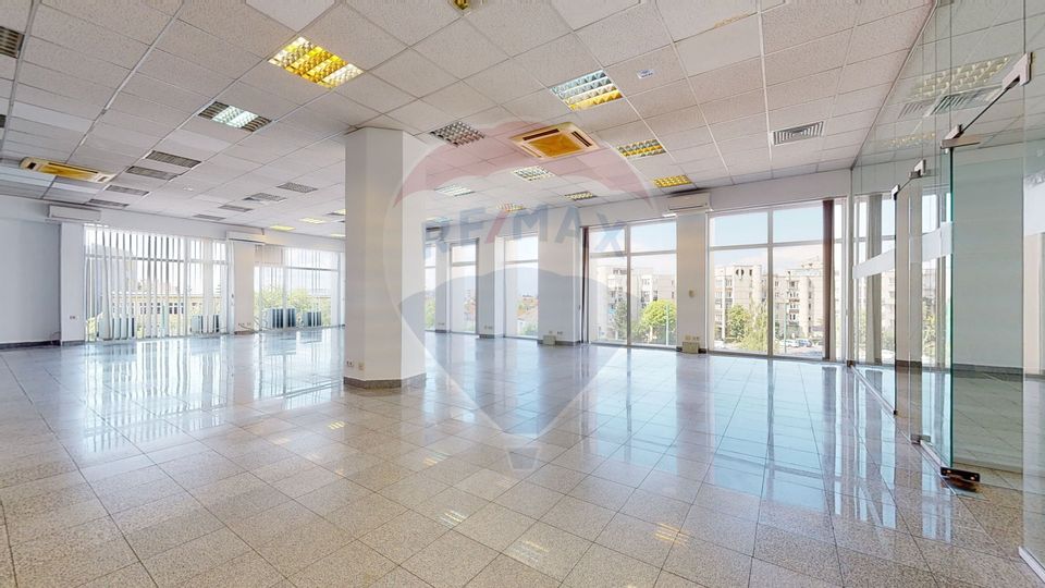 420sq.m Office Space for rent, Centrul Civic area