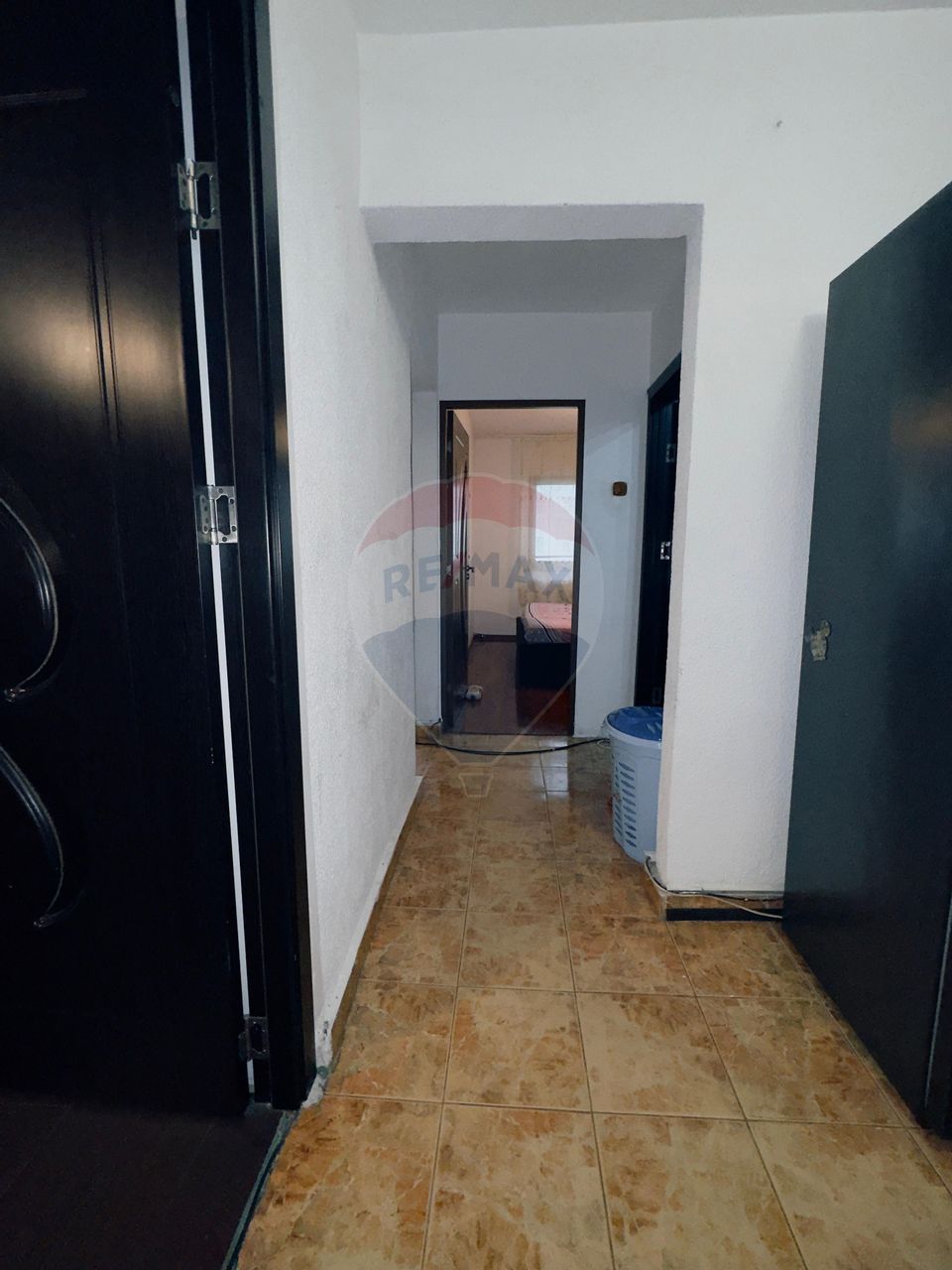 4 decomandate, 1 Mai, parter, bilateral, 75mp