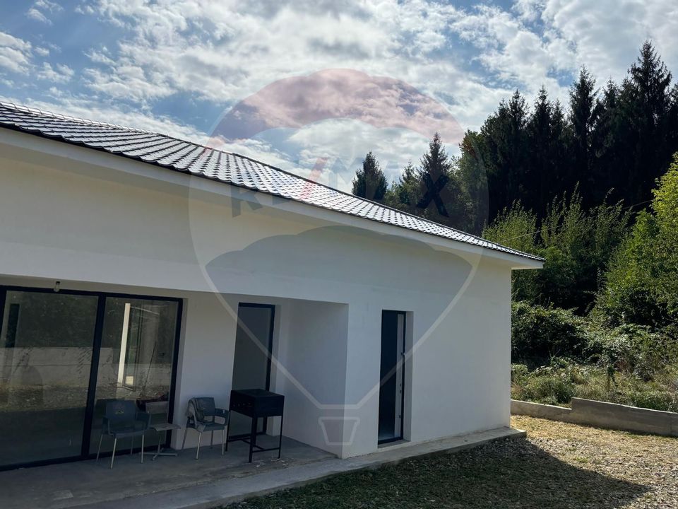3 room House / Villa for sale