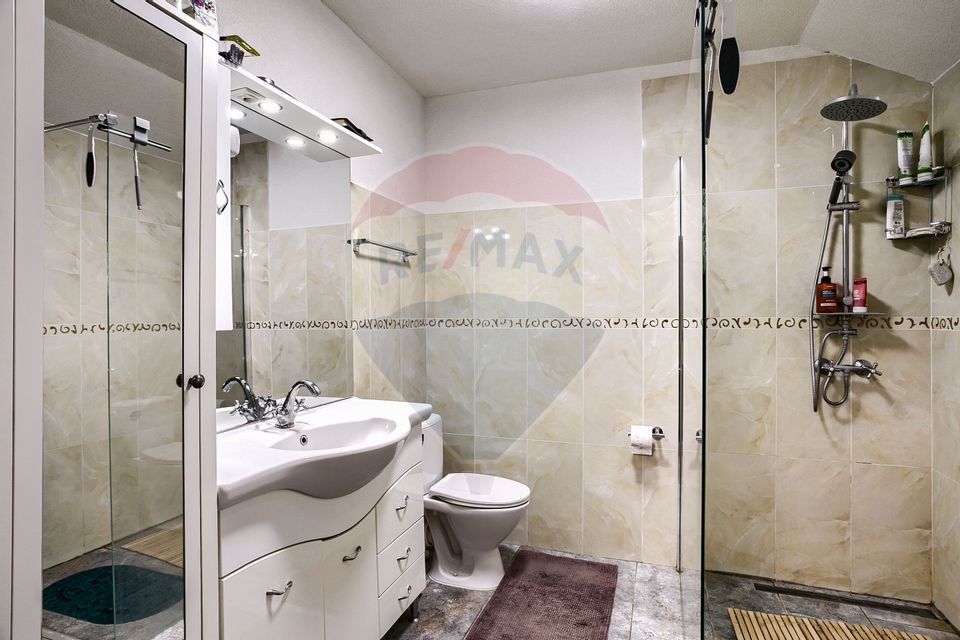 Casă renovată modern cu 3 camere de vânzare Frumușeni Arad