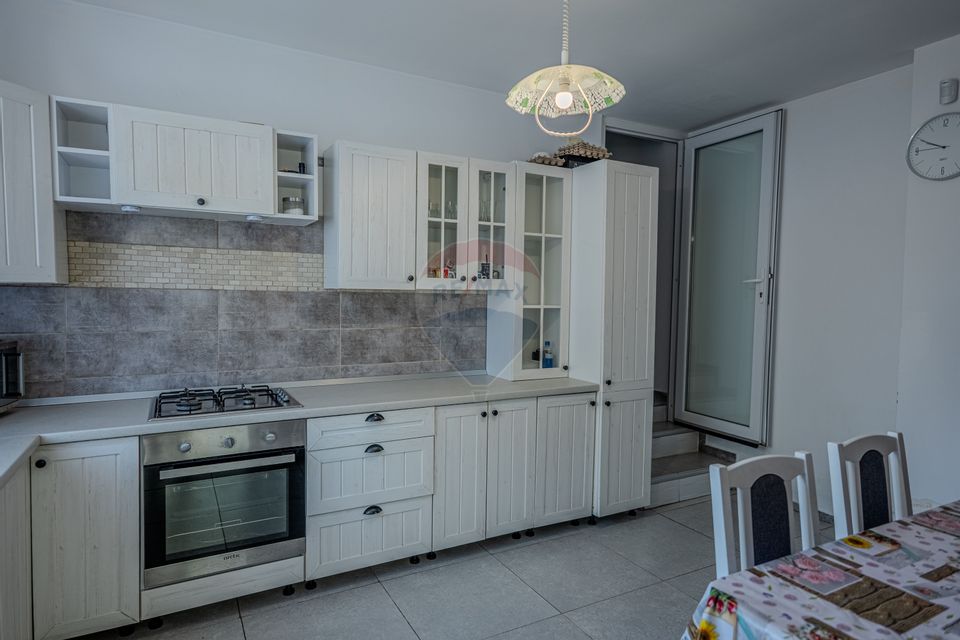 Casă cu cabinet stomatologic- Chitila, la doar 4 min. de gara Chitila