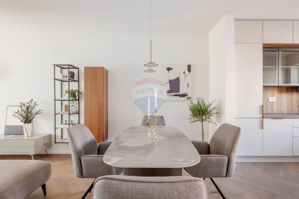 Casa 4 camere,  curte si parcare Pipera Vasile Alecsandri