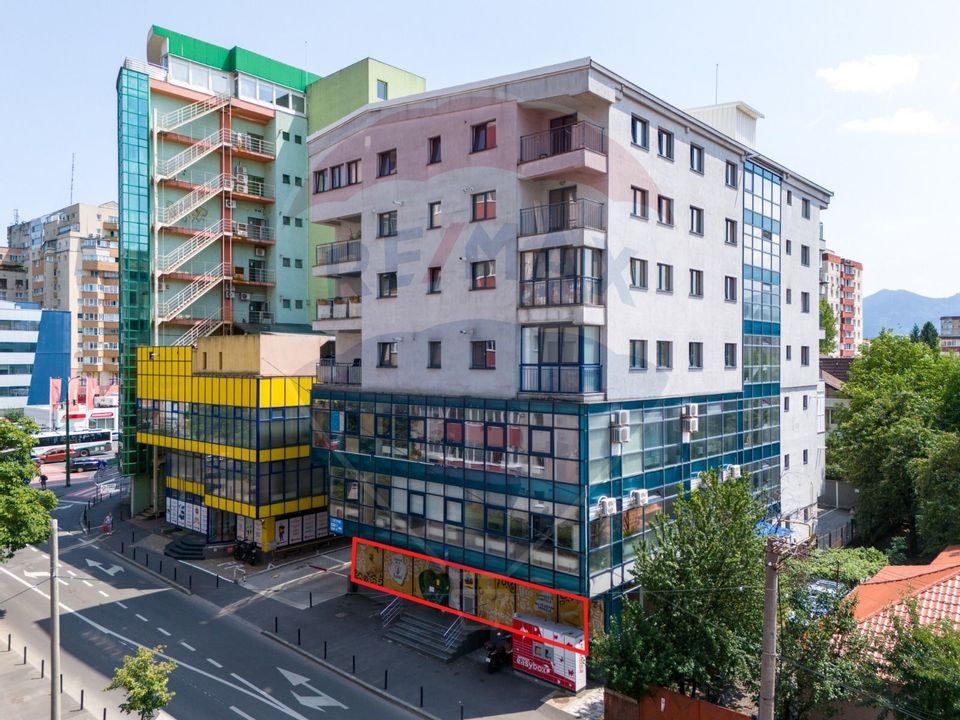 Spațiu comercial de 519mp de vânzare în zona Vlahuta