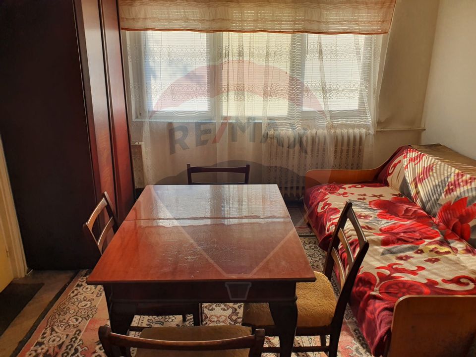 Apartament cu 2 camere de vanzare-PIATA SUD