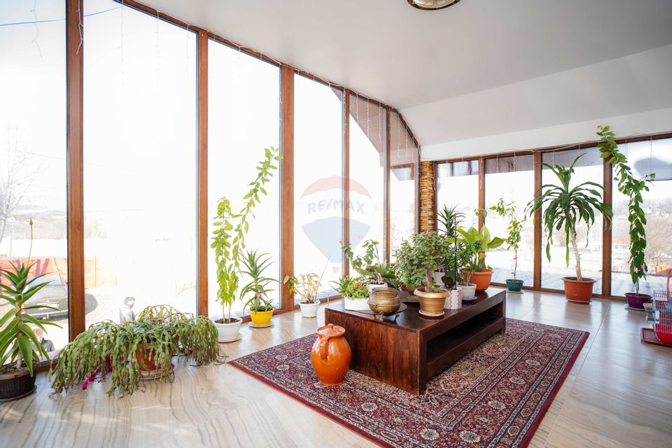 5 room House / Villa for sale, Periferie area