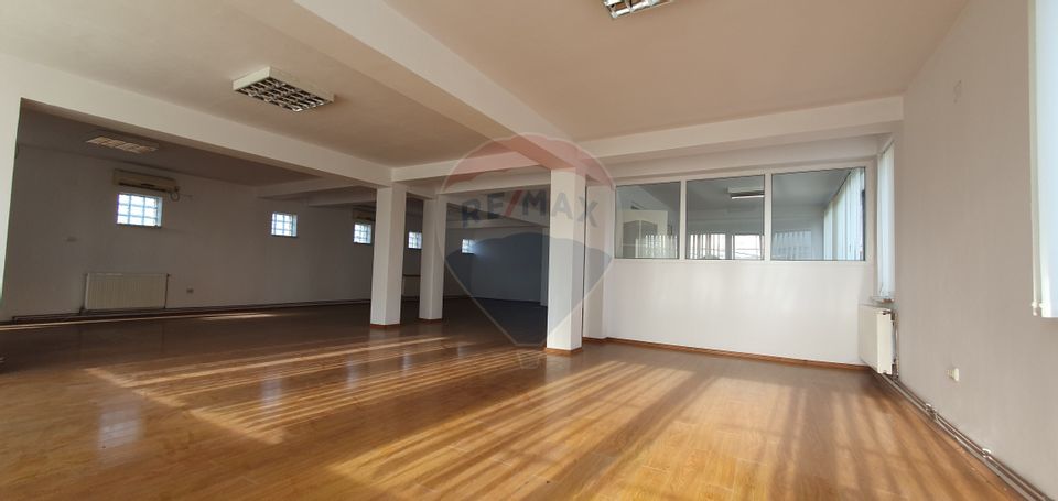 840sq.m Commercial Space for sale, Brestei area