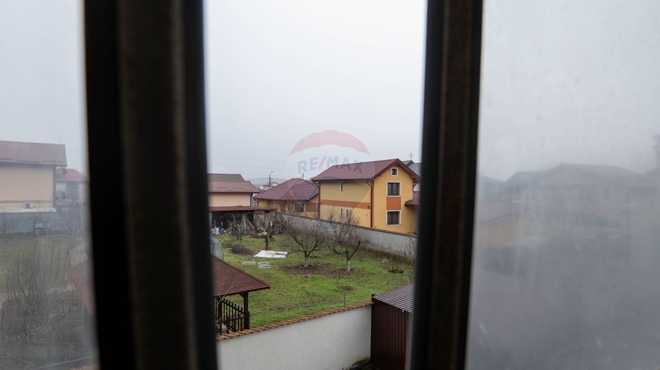 Vanzare apartament 2 camere - etaj 1, cu terasa si parcare - Măgurele