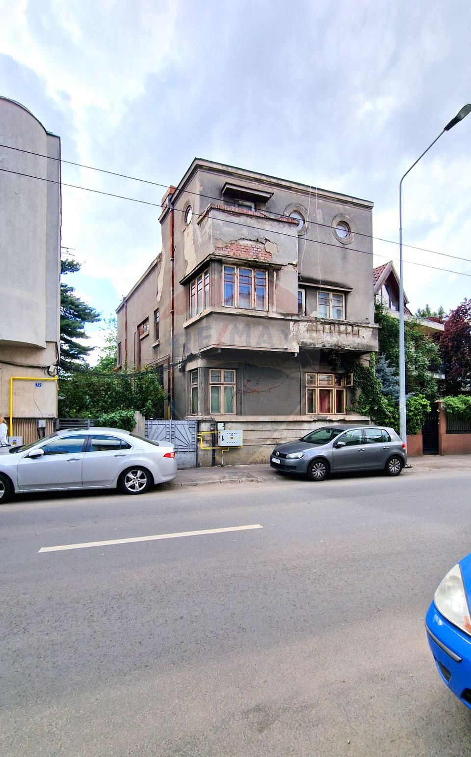 Garsoniera 30.9mp si 160mp teren de vanzare Str. Popa Nan - Bucuresti