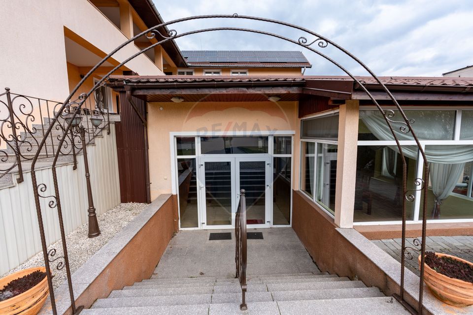 22 room Hotel / Pension for sale, Central area