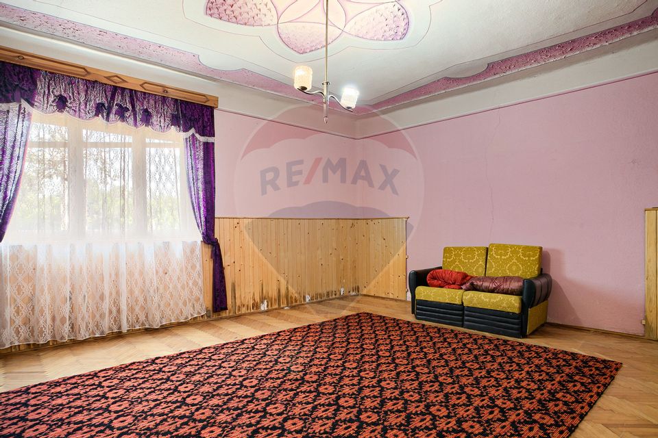 4 room House / Villa for sale, Periferie area