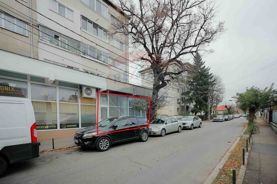 56sq.m Commercial Space for sale, Rogerius area
