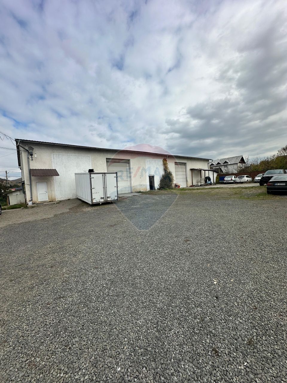 300sq.m Industrial Space for rent, Central area