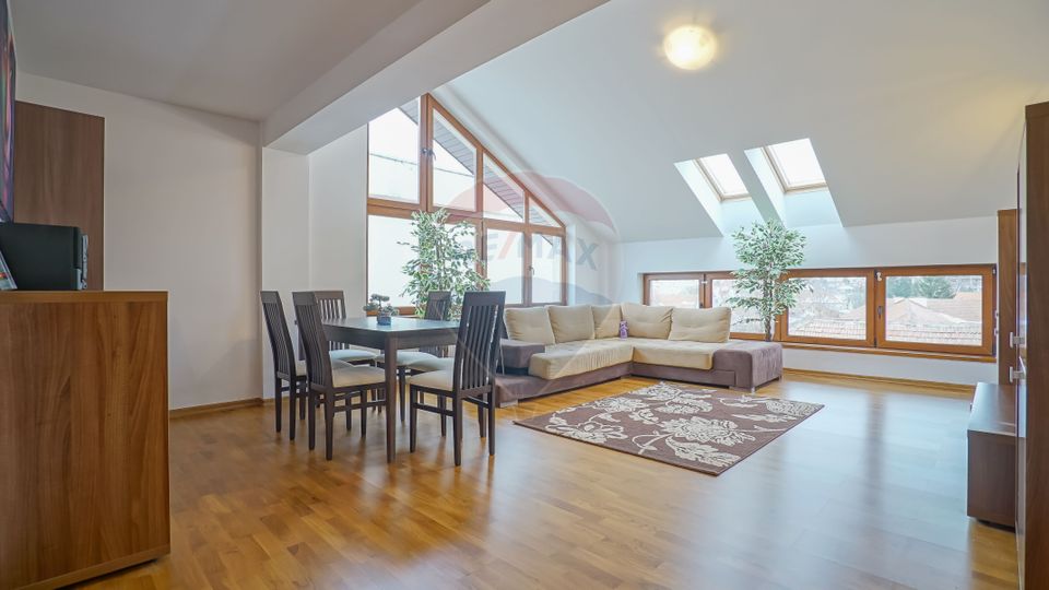 REZERVAT ! Apartament lux 3 camere