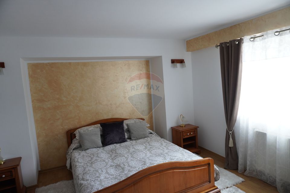 5 room House / Villa for sale