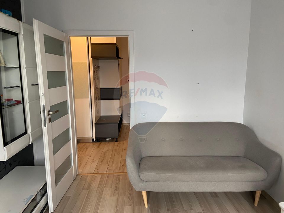 Apartament cu 3 camere de închiriat | Metro| Clinica Amethyst