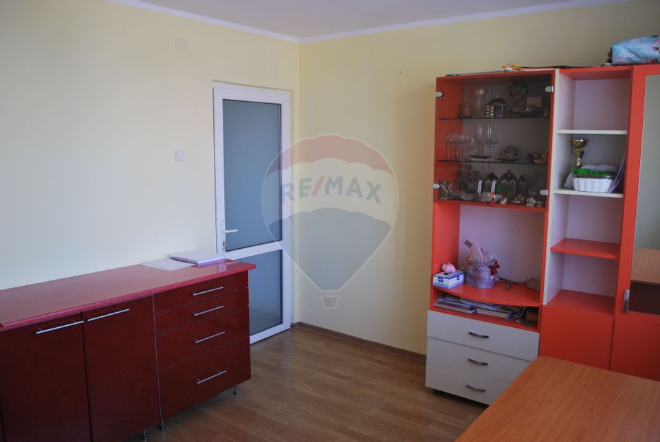 2 room Apartment for rent, Bistrita Lac area