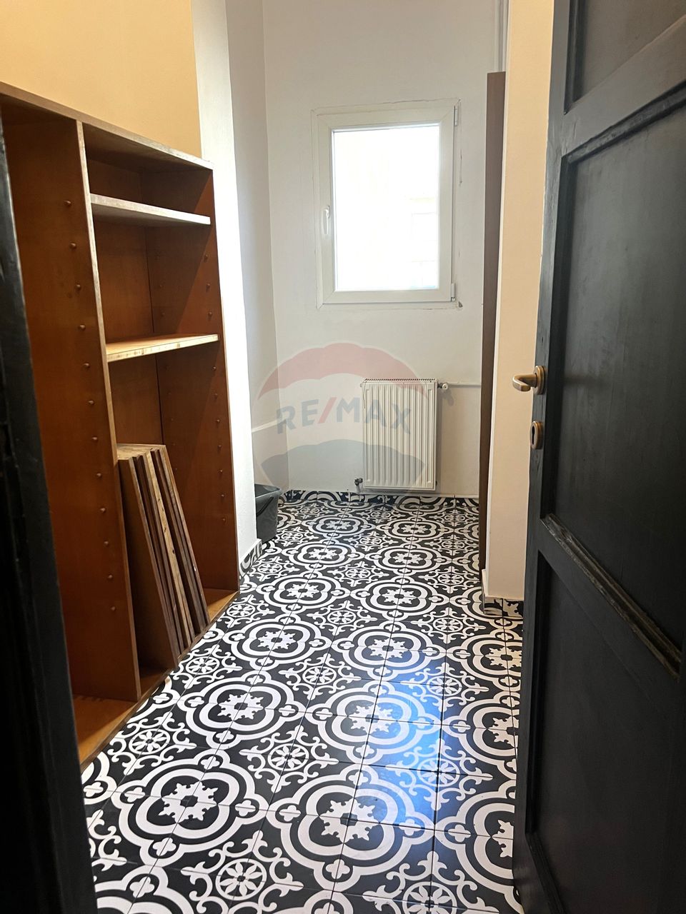 45 room Apartment for rent, P-ta Rosetti area