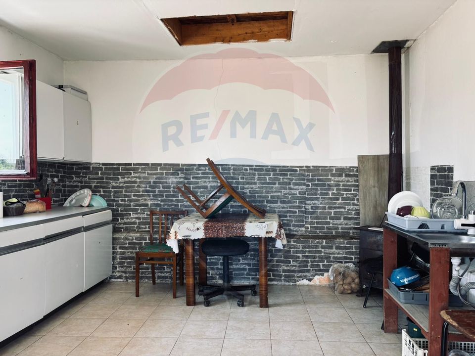 4 room House / Villa for sale