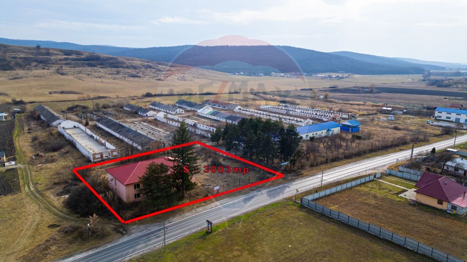 600sq.m Office Space for sale